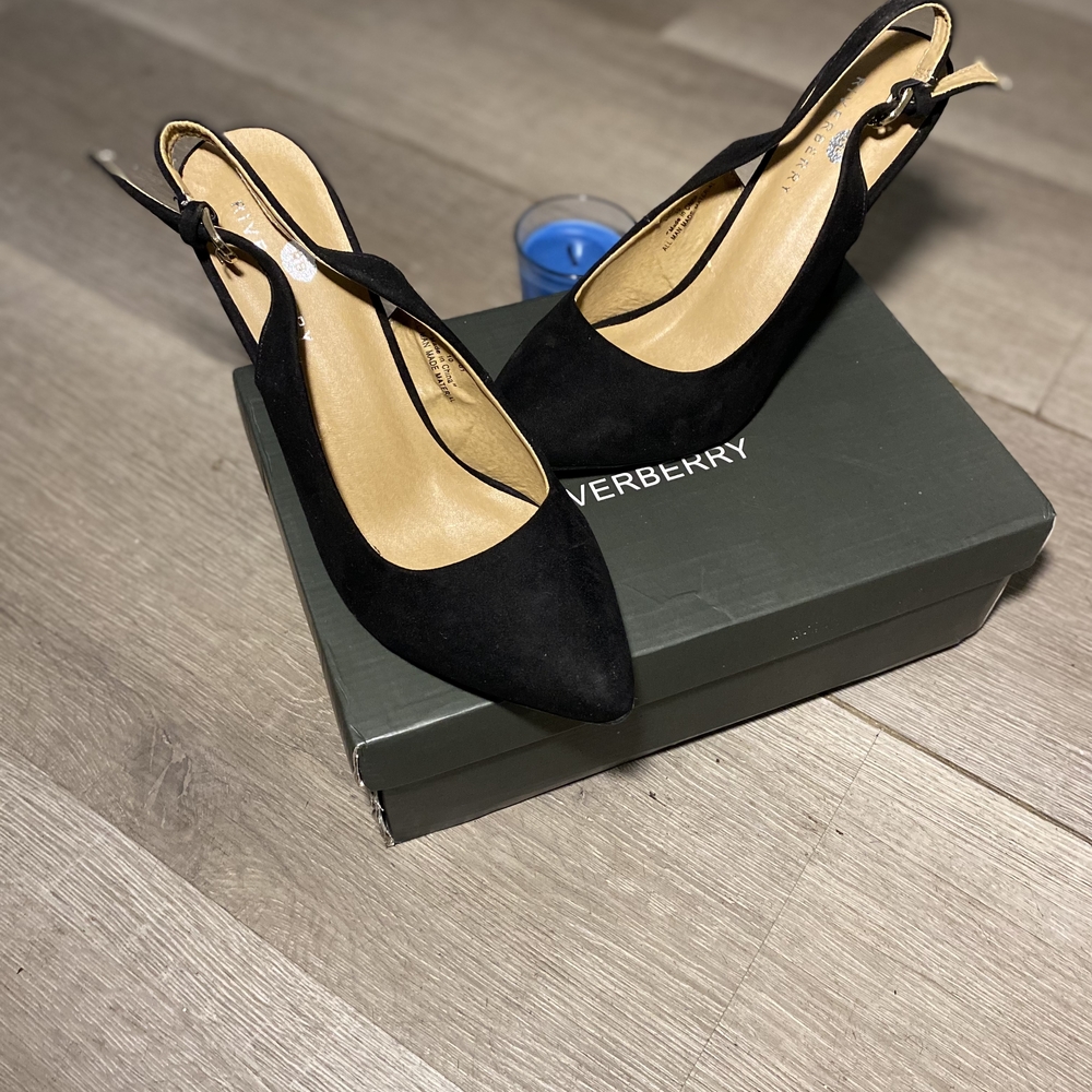 Elegant Black Slingback Heels